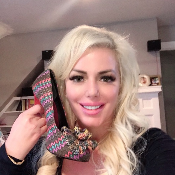 Dolce & Gabbana multi color tweed heels - Picture 3 of 3